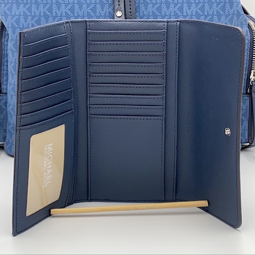 MICHAEL KORS LG CHAIN BACKPACK & SM TZ COINPOUCH - Picture 7 of 16